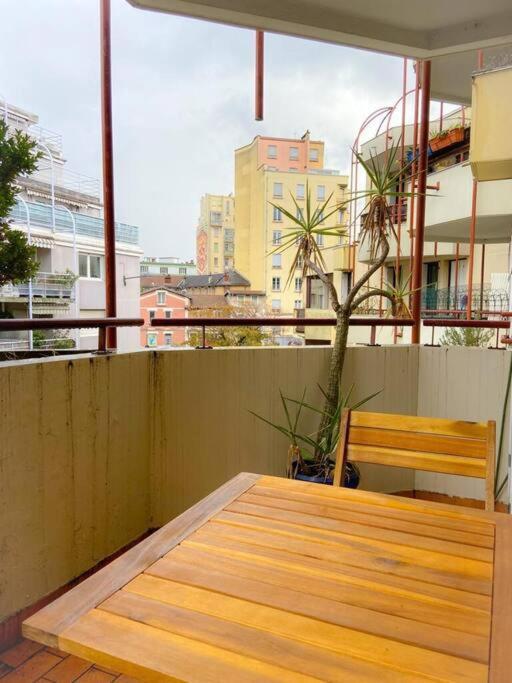 2 Chambres, Balcon, Parking Gratuit - Wifi *