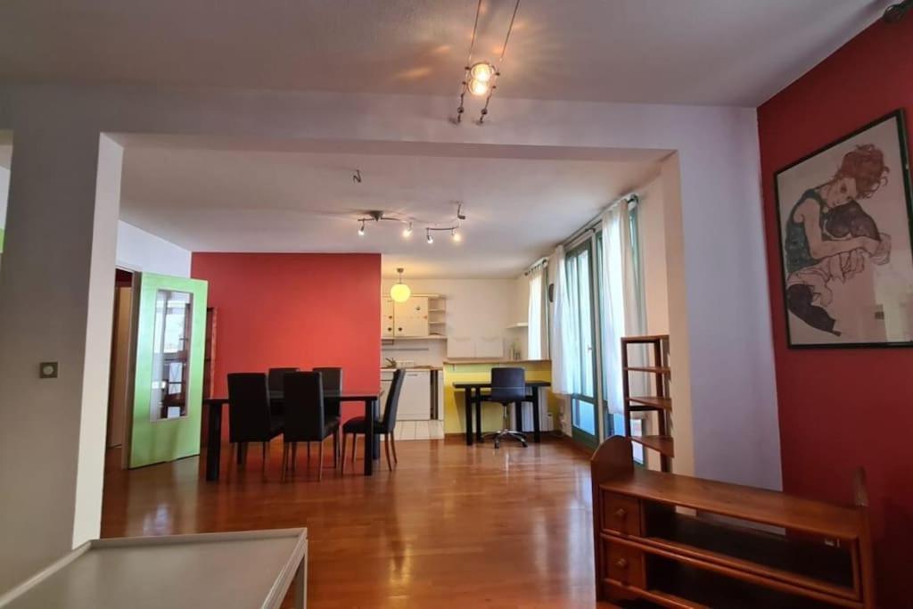 2 Chambres, Balcon, Parking Gratuit - Wifi Appartement Grenoble